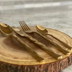 24-Piece Stainless Steel Satin Finish Cutlery Set // Gold