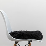 Black Round Sheepskin Chair Pad