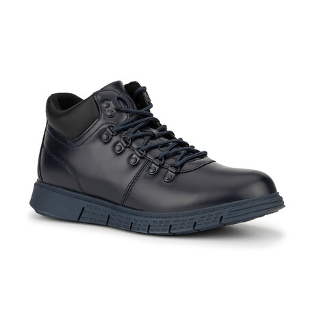 Graviton Shoe // Navy (US: 7.5)