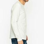 Davis Round Neck Long Sleeve T-Shirt // Ecru (L)