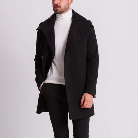 Coat With Fur // Black (Euro: 46)