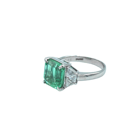 Platinum Diamond + Emerald Ring // Ring Size: 6.25 // Pre-Owned