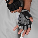 Performance Gloves // Black (Small)