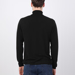 Isaiah Pullover // Black (XS)