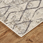Kiba Contemporary Distressed (2'2" x 3' Accent Rug)