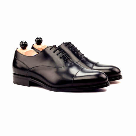 Dorchester Oxford // Black (Euro: 39)