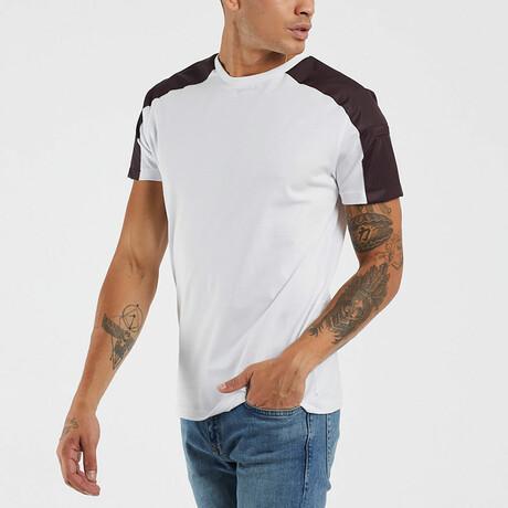 Arm Split Crewneck Basic T-Shirt // White (Large)