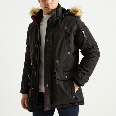 Adam Coat // Black (S)