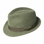 Wynn // Pale Olive (M)