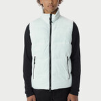 The Very Warm // Unisex Quilted Vest // Off White (M)