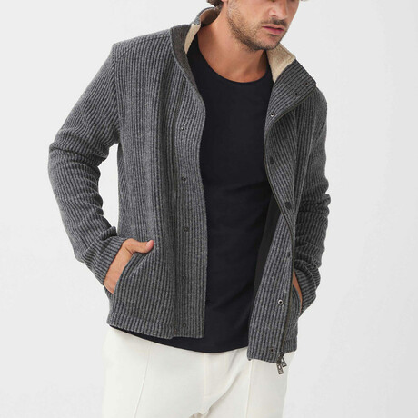 350123 JACKET // Gray (Small)