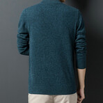 Davin Sweater // Dark Green (L)