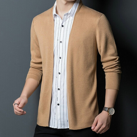 Isiah Shirt + Cardigan Set // Khaki (M)
