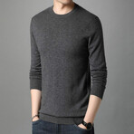 Trevin Sweater // Dark Gray (L)