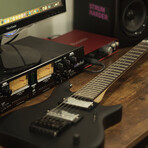 Jamstik Studio MIDI Guitar // Right-Hand (Black)