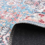 Senneh // Blue (5'1" x 7'11")