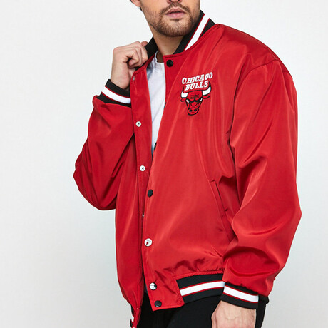 Chicago Bulls Bomber Jacket // Red (S)