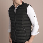 Logan Vest // Black (Small)