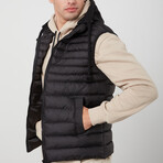 Stephen Vest // Black (Small)