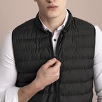 Logan Vest // Black (Small)