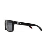 Oakley // Unisex // OO9102-E1-55 Holbrook Sunglasses // Polished Black