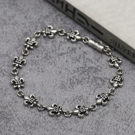 Oxidized Sterling Silver Fleur-De-Lis Bracelet // 7"