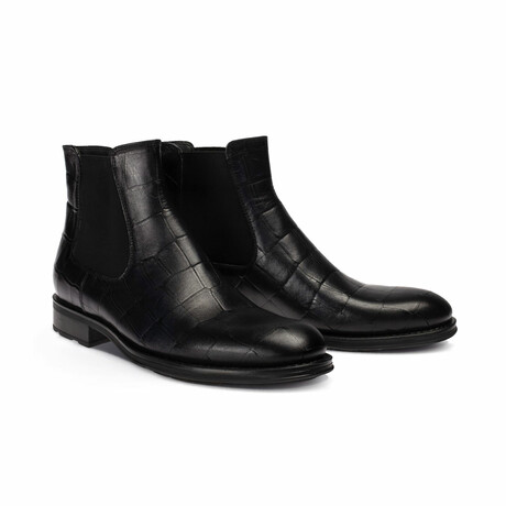 Greg Boot // Dark Blue (Euro: 39)