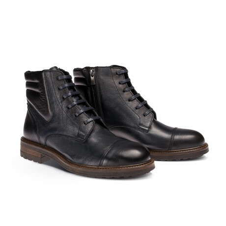 Nathan Boot // Dark Blue (Euro: 39)