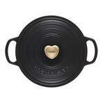 Signature Round Dutch Oven + Heart Knob // 3.5 qt. // Licorice