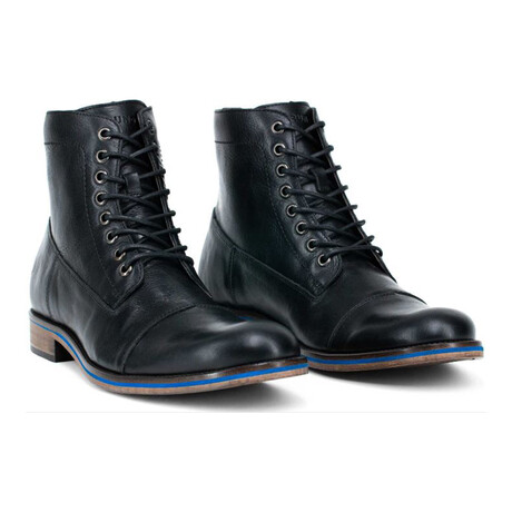 Urban Boot // Black (US: 11.5)