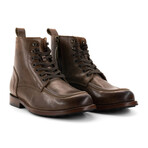 Bruce Shoes // Brown (US: 7)