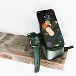 StepUp // Magnetic Wireless Charging Hub