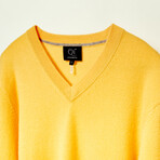 Cashmere V-Neck Sweater // Yellow (L)