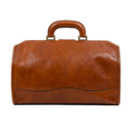 David Copperfield // Small Leather Doctor Bag // Cognac Brown (Cognac Brown)