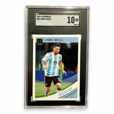 Lionel Messi // 2018-19 Panini Donruss // SGC 10 Gem Mint