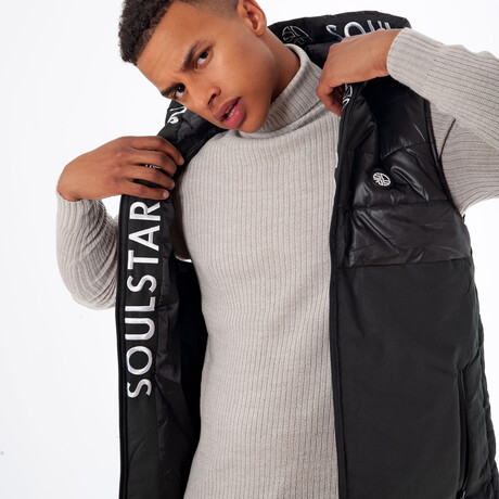 Ryan Vest // Black (S)