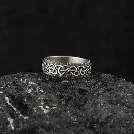 Celtic Knot Band Ring (5)