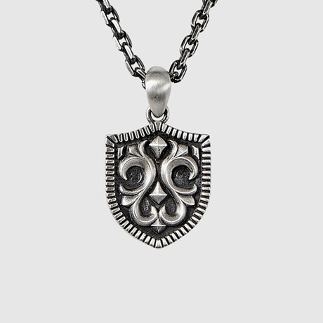 Cartouche Shield Pendant No.1 + Silver Bold Chain (19.7"L)