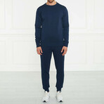 Men's Classic Sweatshirt // Navy (L)