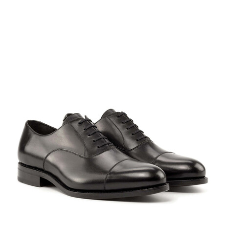 Oxford Cap Toe // Black (Euro: 39)