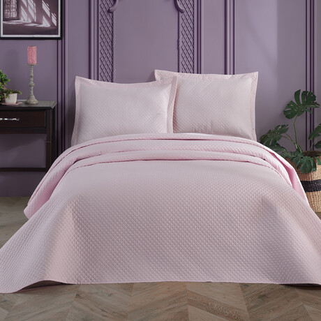 Quilted Bedspread // Pink (Queen)