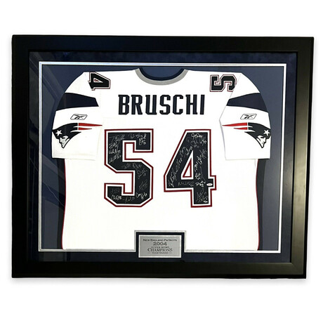 XXXVII Super Bowl Champion New England Patriots // Team Signed Jersey // Limited Edition #23/100