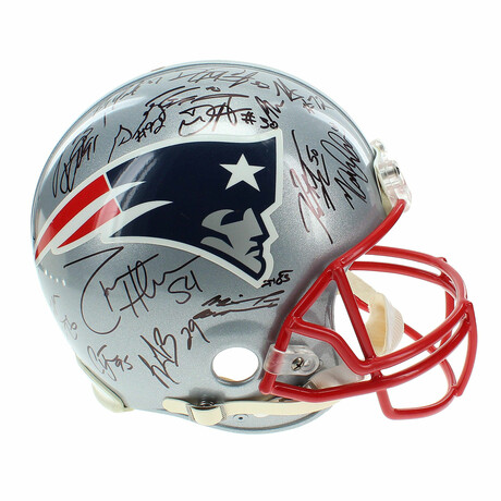 Tom Brady New England Patriots Supernowl champs team signed helmet –  Awesome Artifacts