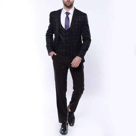 Colby Slimfit Plaid 3-Piece Suit // Black (Euro: 42)