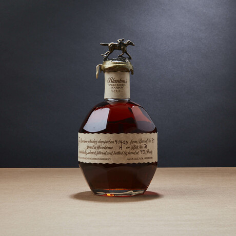 Red Takara Label Edition Bourbon // 700 ml