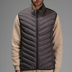 Isaac Insulated Puffer Vest // Dark Gray (XL)