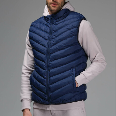 Zach Insulated Puffer Vest // Navy (S)