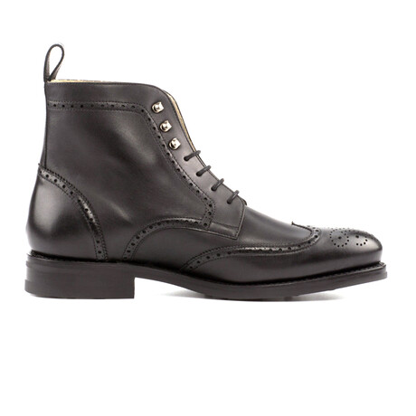 Micah Boot // Black (US: 7)