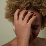 14K Gold Single Stone Chain Ring (Ring Size: 5)