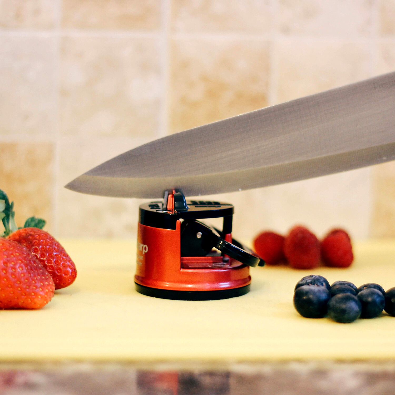 AnySharp Pro Knife Sharpener // Metallic Red Anysharp Touch of Modern